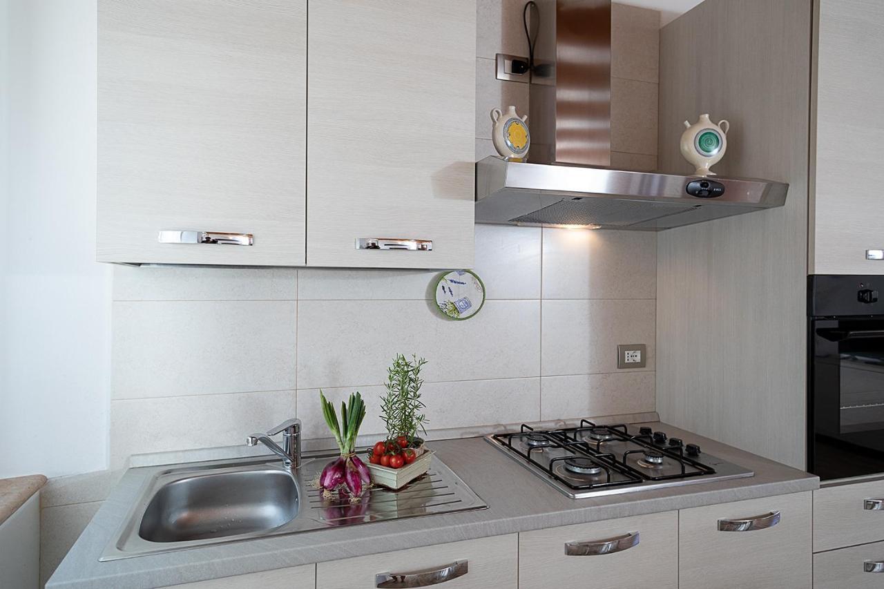 Casa Rossa - Regarda Travel Villa Bardolino Buitenkant foto