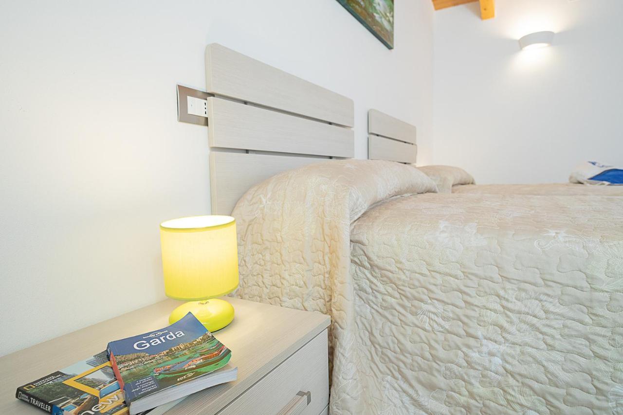 Casa Rossa - Regarda Travel Villa Bardolino Buitenkant foto
