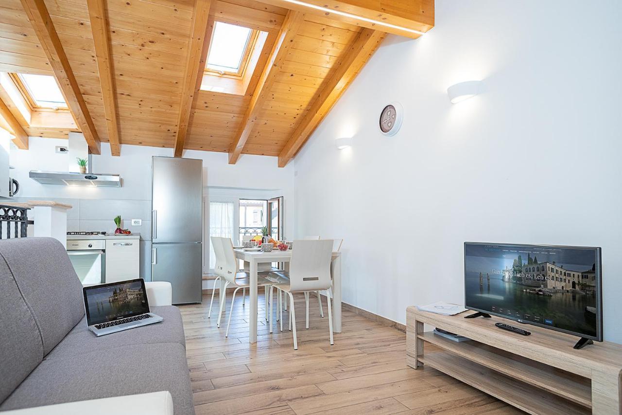 Casa Rossa - Regarda Travel Villa Bardolino Buitenkant foto